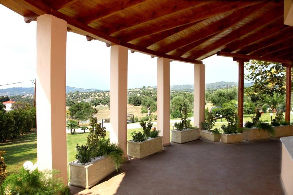 Wonderful Villa With Great View In Posidi-Kalandra מראה חיצוני תמונה